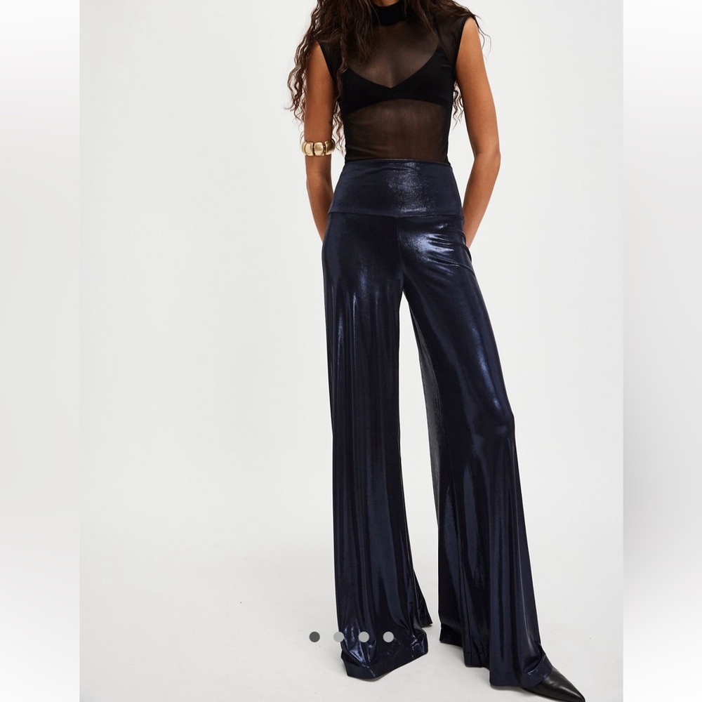 Free people XS Norma kamila elephant pants. Brand new never worn.